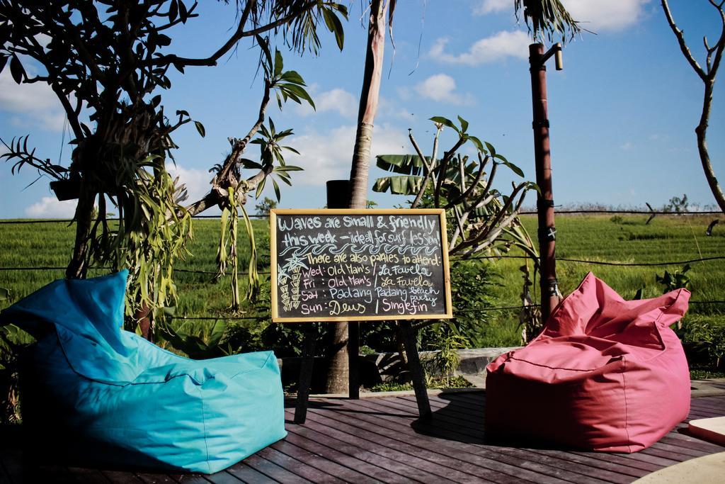 Отель Matra Bali Surf Camp Чангу Экстерьер фото